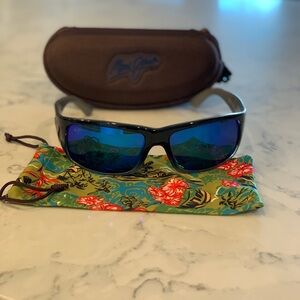 Maui Jim Black Sunglasses with Blue Lenses